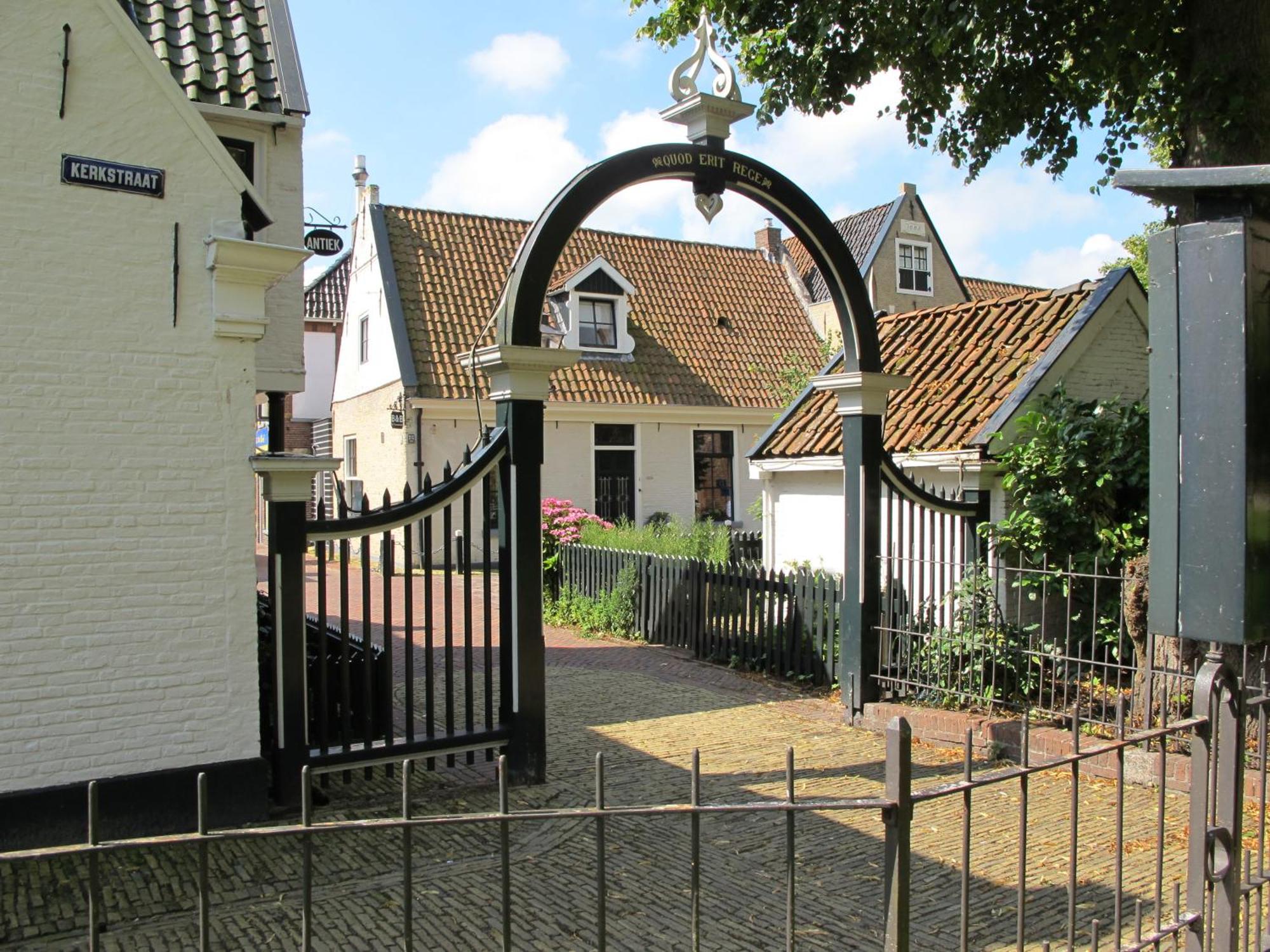 De Thuiskamer In Grou Als B&B Of Vakantiehuis Exterior photo